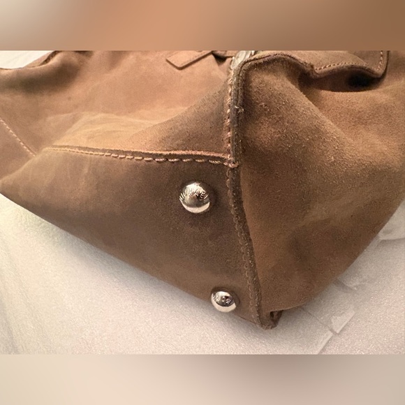 Michael Kors Hamilton Suede Satchel W/ Functioning Lock & Key Rich Brown Patina - Picture 10 of 10